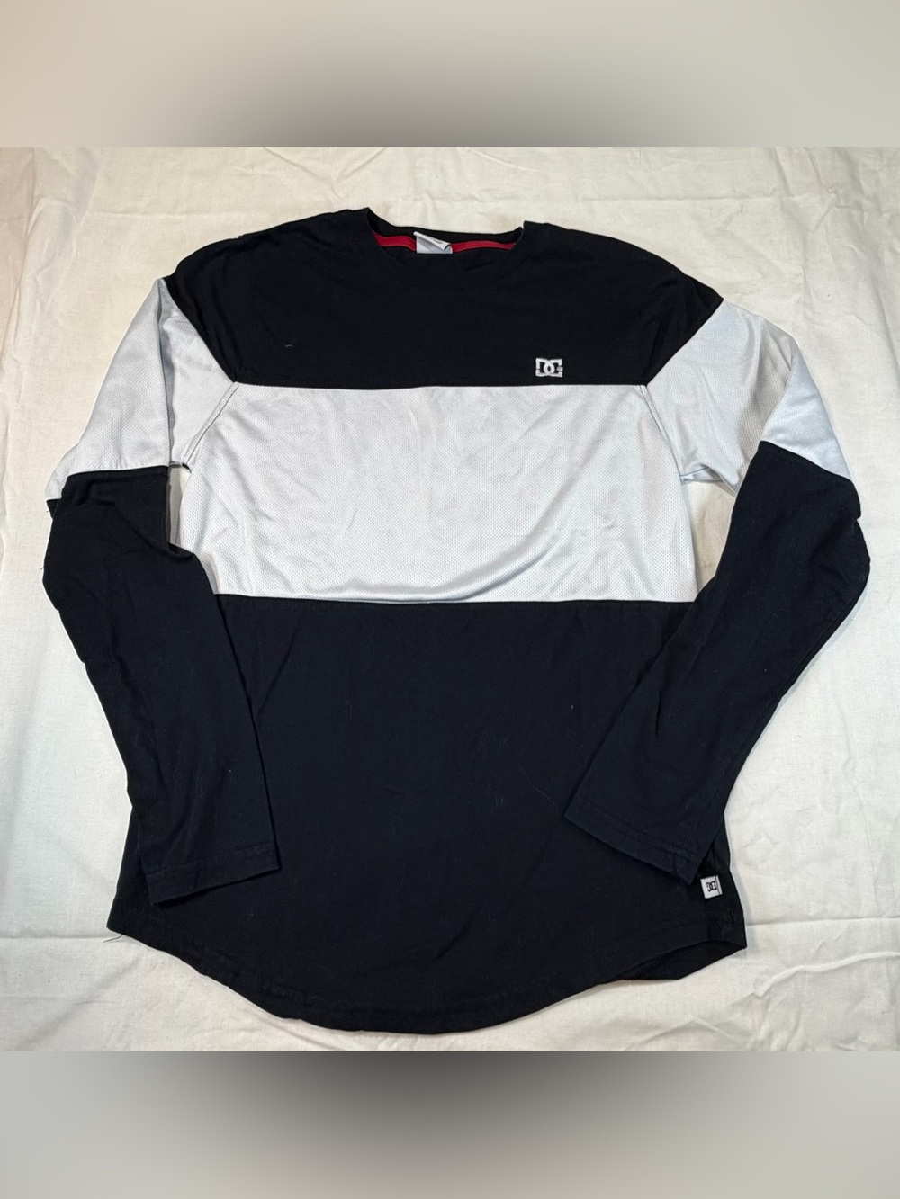 DC Black & White Block Stripe Long Sleeve Tee